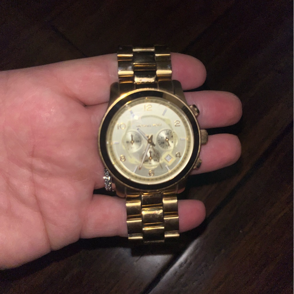Michael kors watch